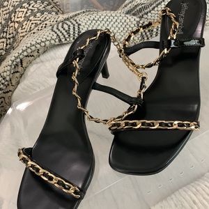 Jeffery Campbell low chain heels Size 8.5